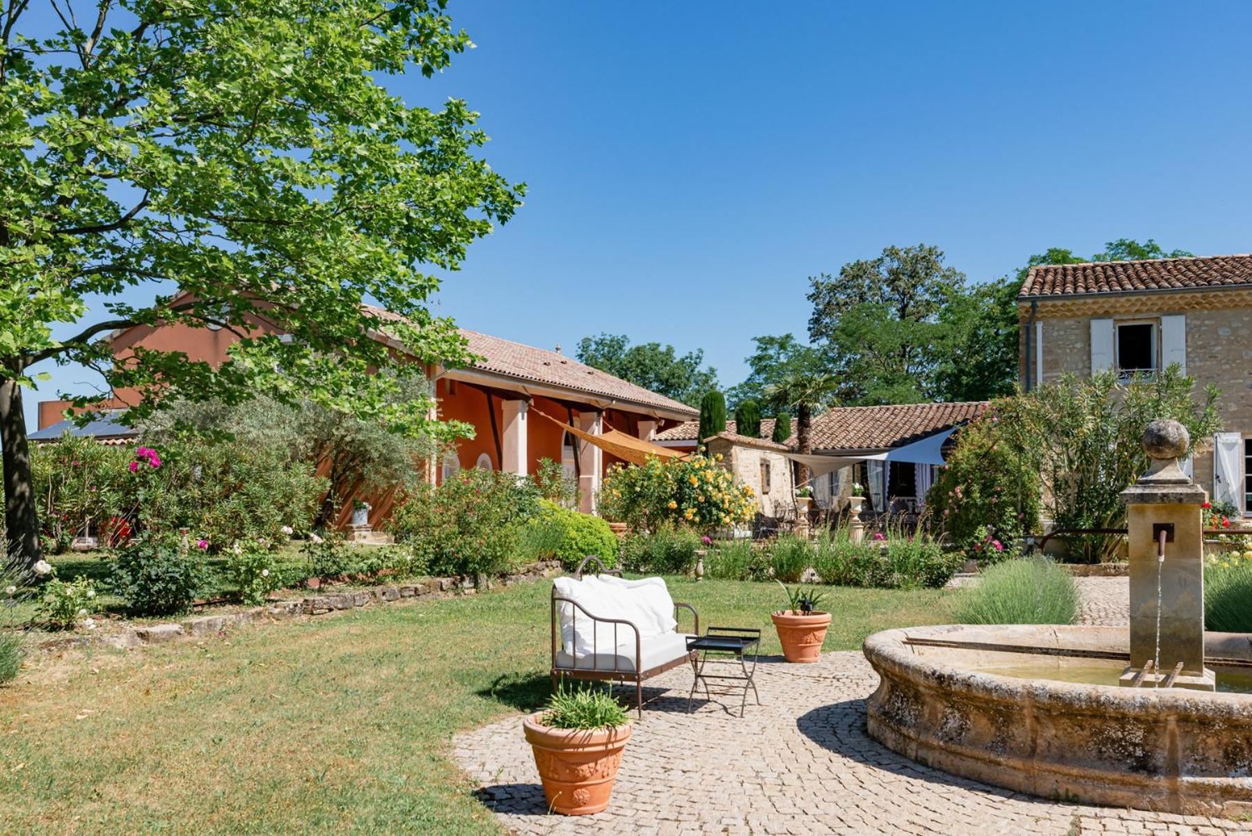 La Petite Aiguebonne Bed & Breakfast Allex ภายนอก รูปภาพ